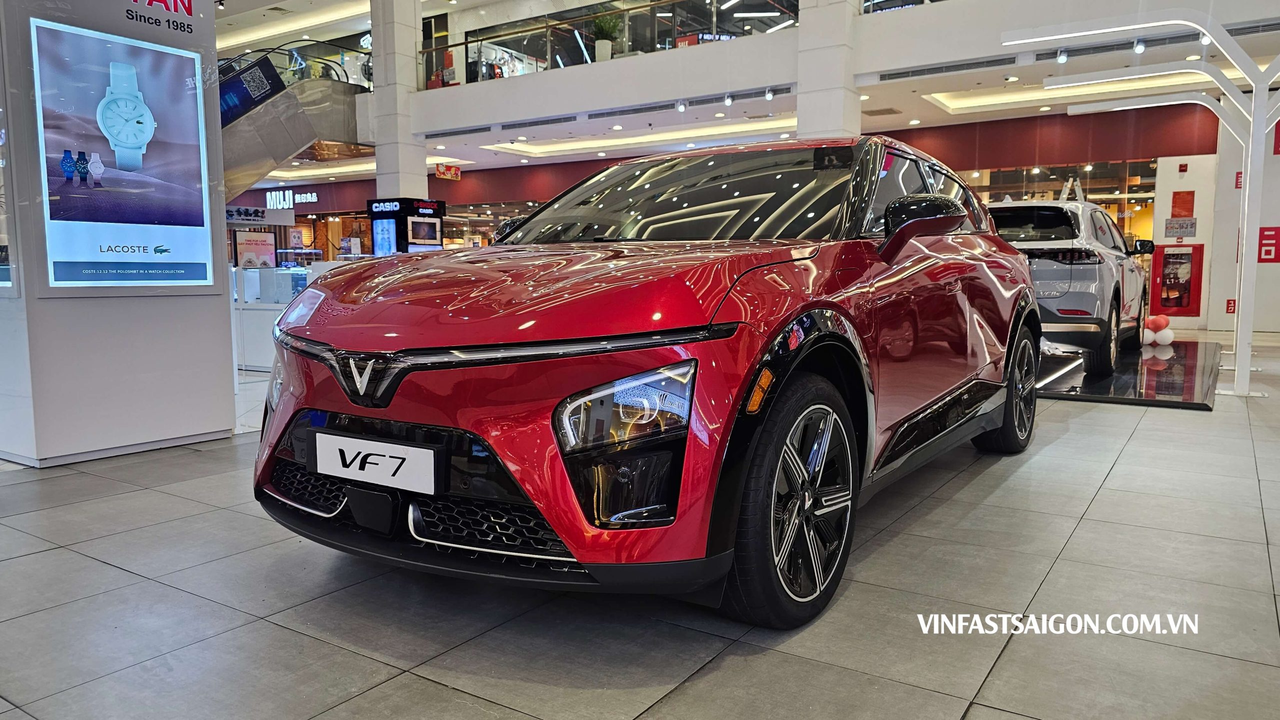 giá xe vinfast vf7
