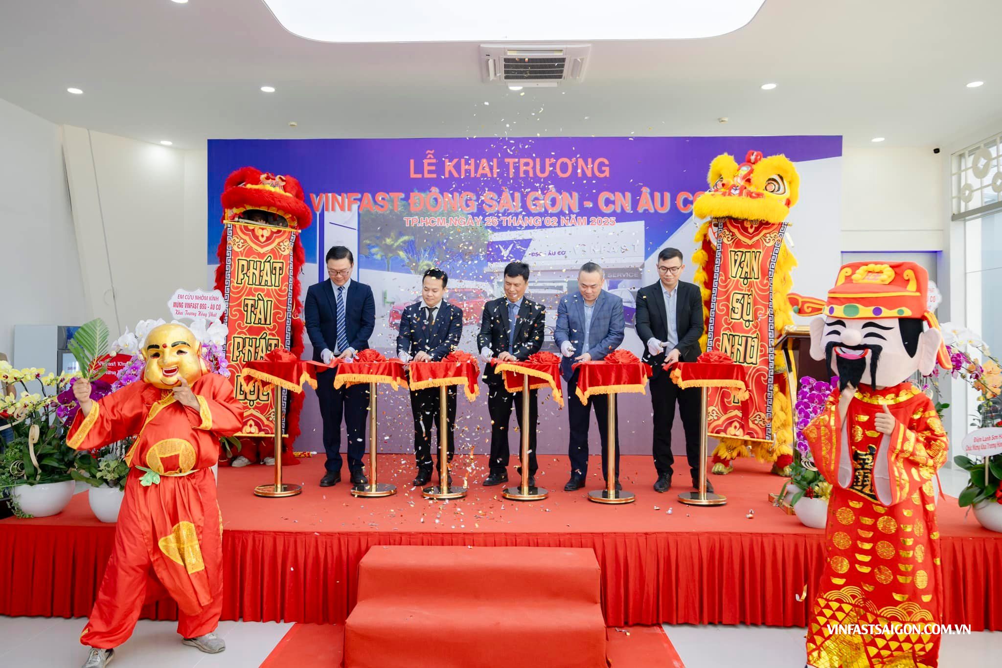 VinFast Âu Cơ | Sự kiện cắt băng khánh thành tại VinFast Âu Cơ